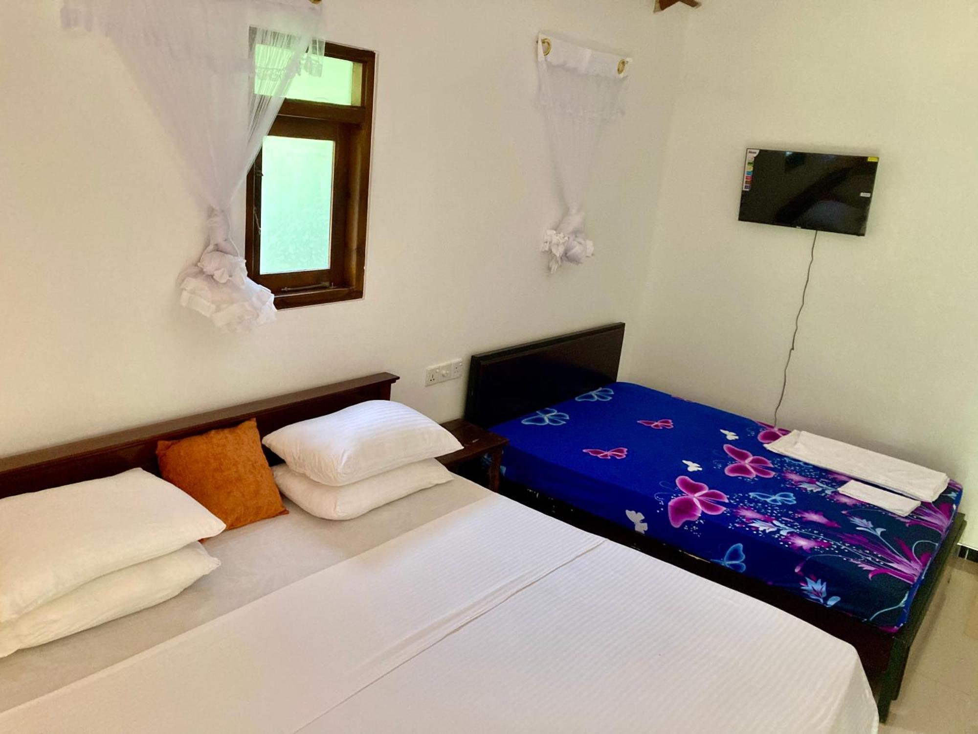 Suncity Privacy Cottages Udawalawe Exteriör bild