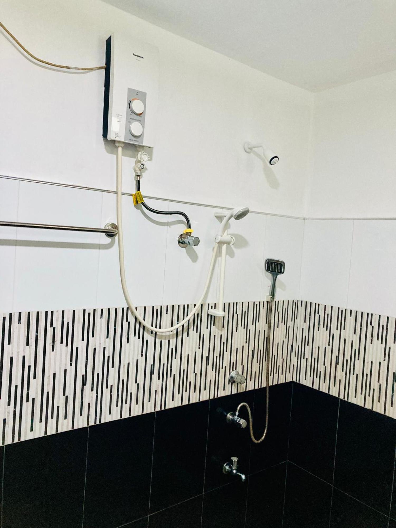 Suncity Privacy Cottages Udawalawe Exteriör bild